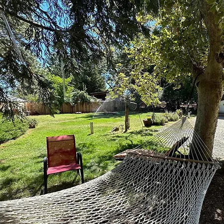 The Pines Inn And Cottages Grass Valley Exterior photo