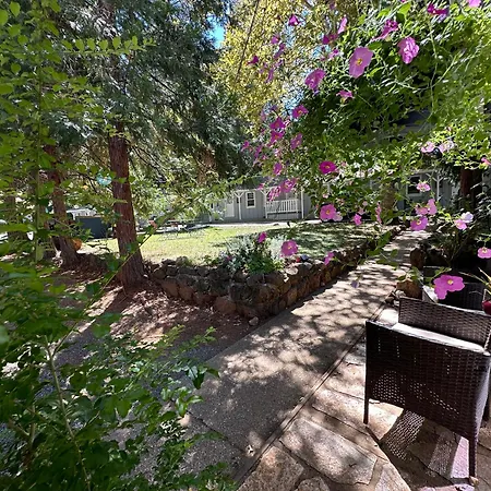 The Pines Inn And Cottages Grass Valley Exterior photo