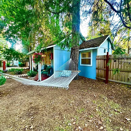 The Pines Inn And Cottages Grass Valley Exterior photo